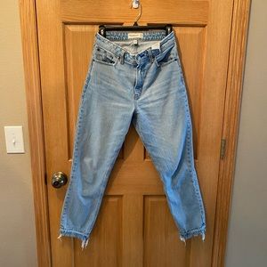 Abercrombie High Rose Mom Jean